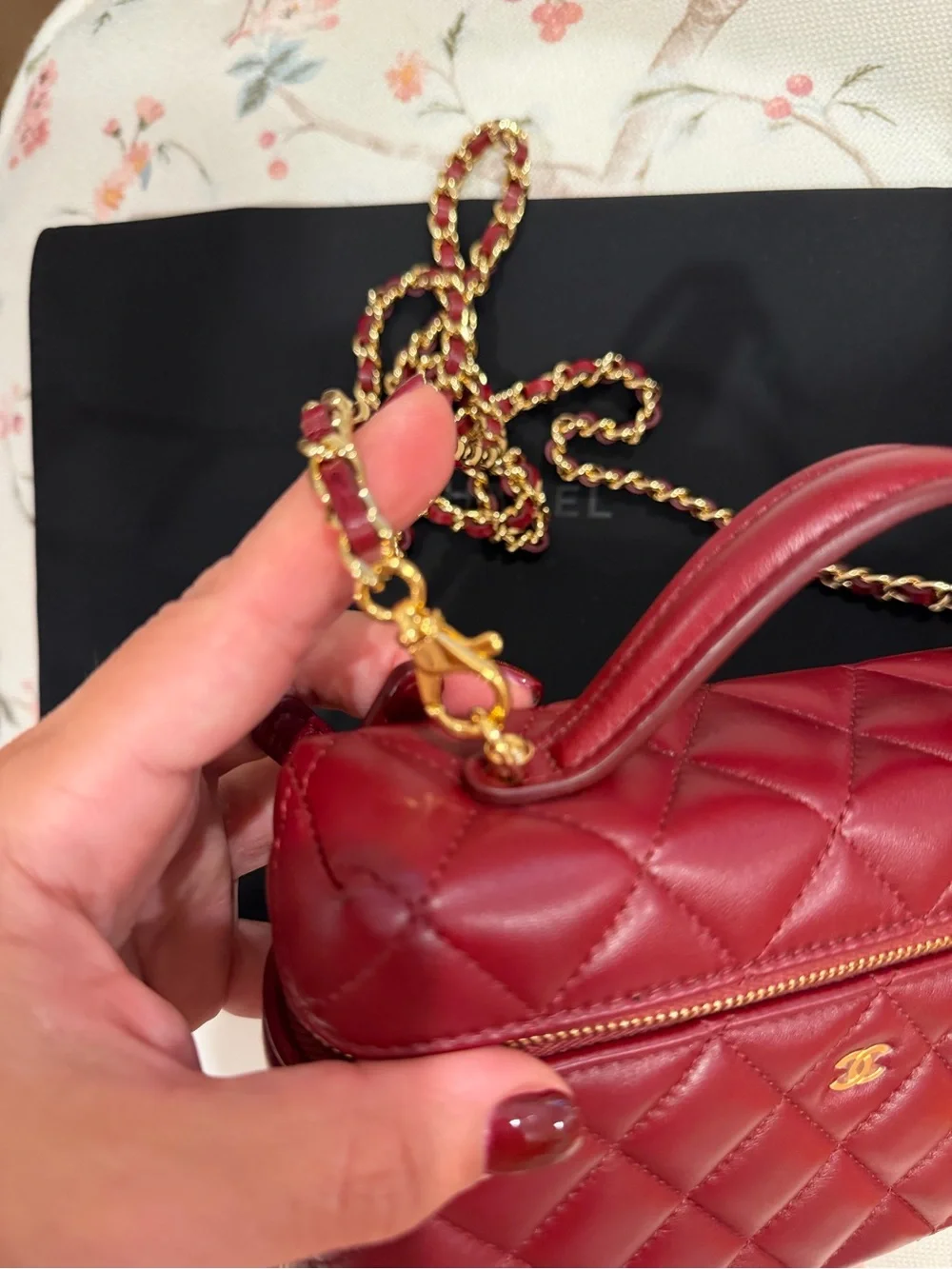 Brand new Chanel Quilted Vanity Top-Handle Bag in burgundy Gold Hardware 26X